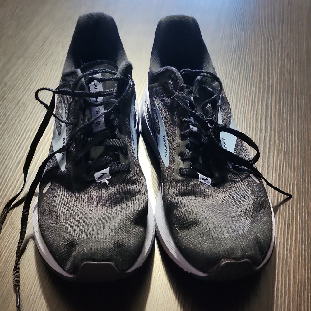 Brooks Black and White Women's Running Shoes